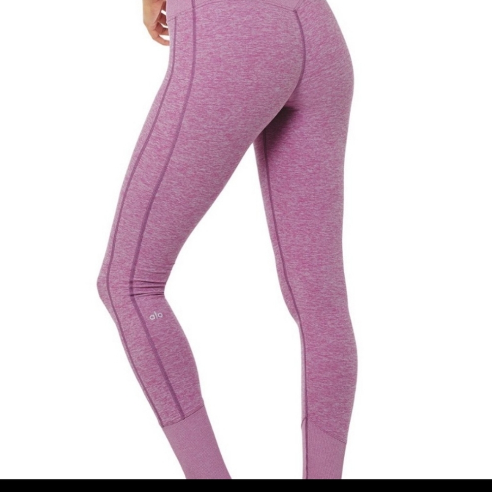 Alo Yoga high-waist lounge leggings/ Magenta / Large